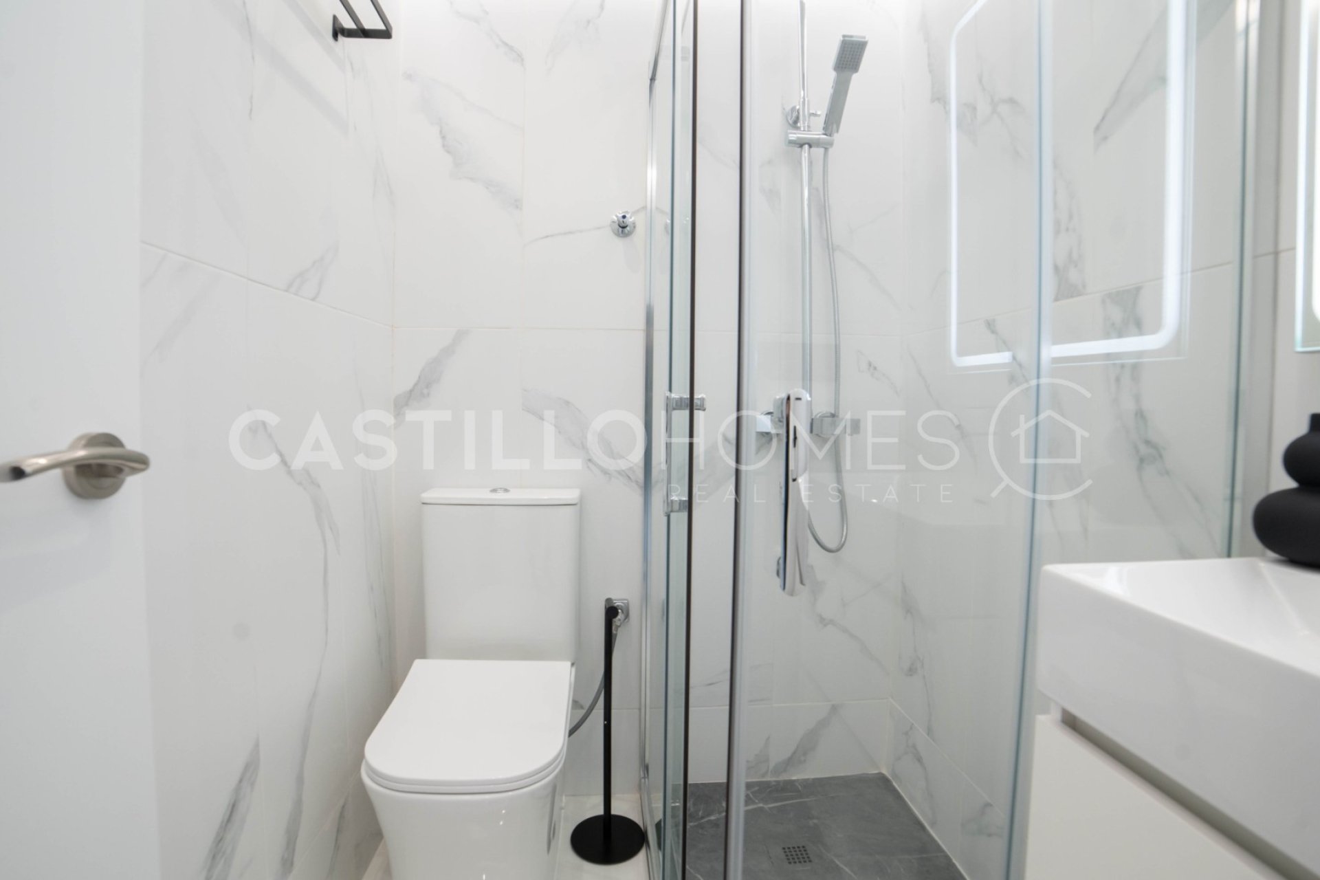 Resale - Apartment / flat - Torrevieja - Torre del moro