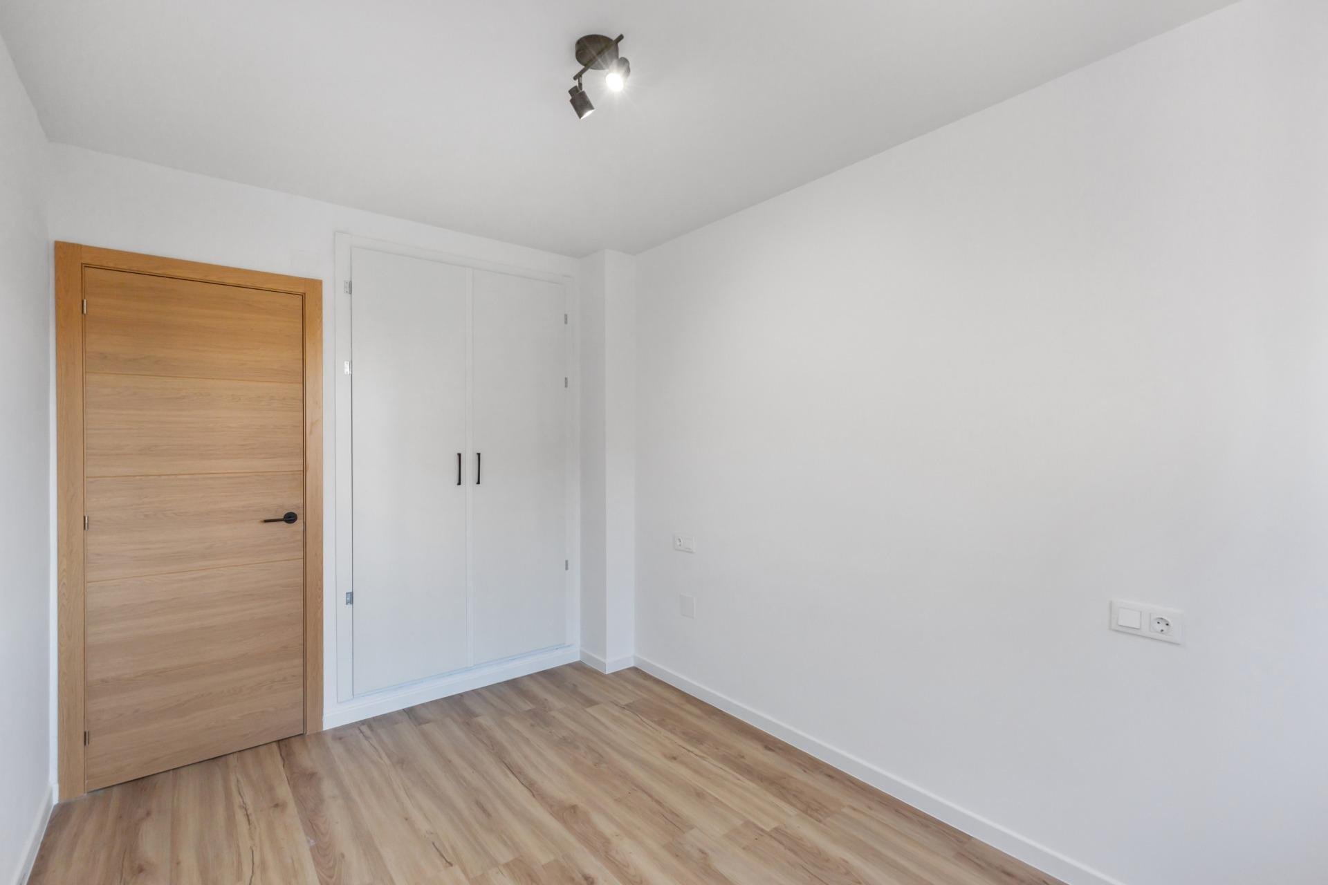 Resale - Apartment / flat - Torrevieja - Torreblanca