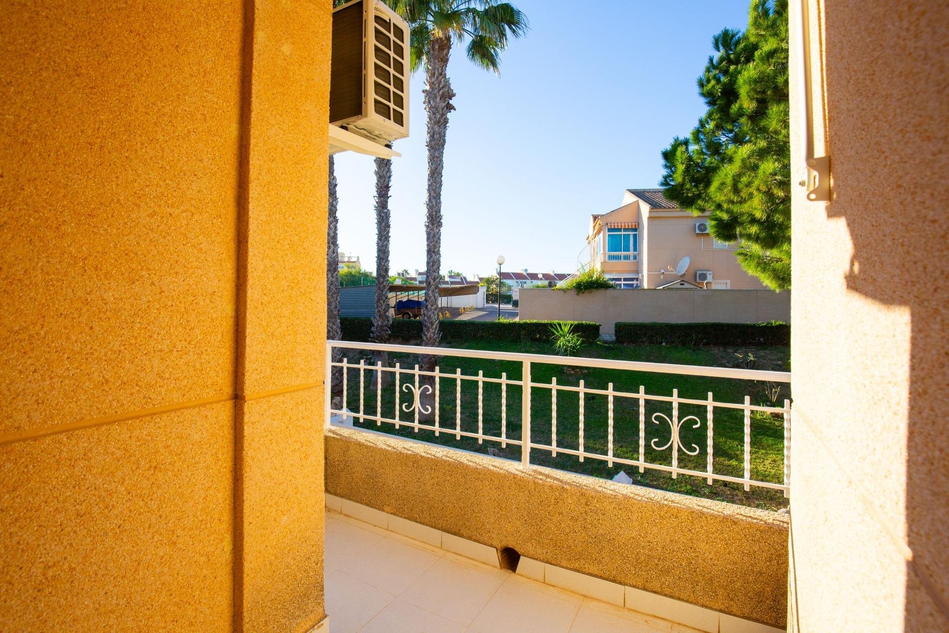 Resale - Apartment / flat - Torrevieja - Torreblanca