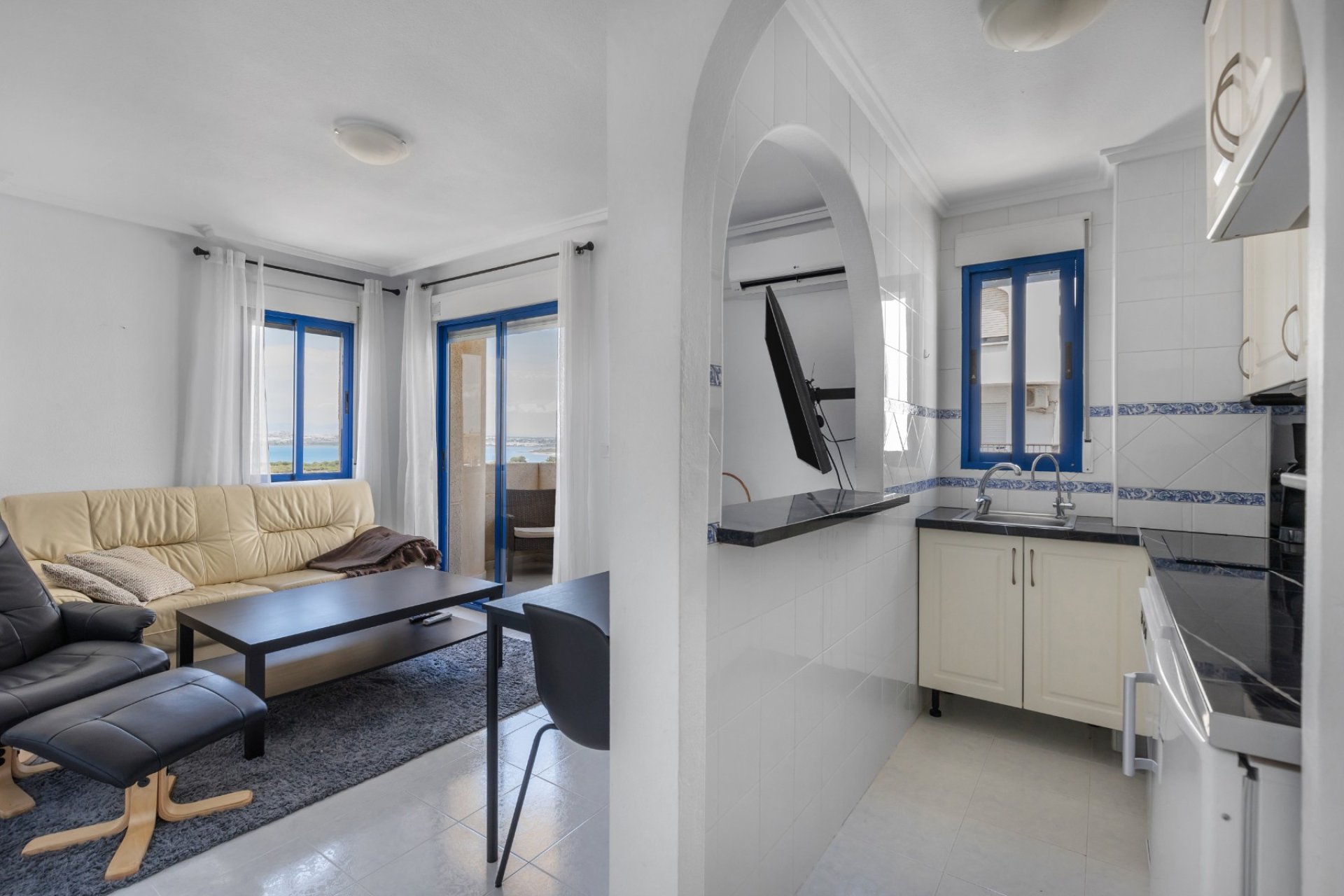 Resale - Apartment / flat - Torrevieja - Torreblanca