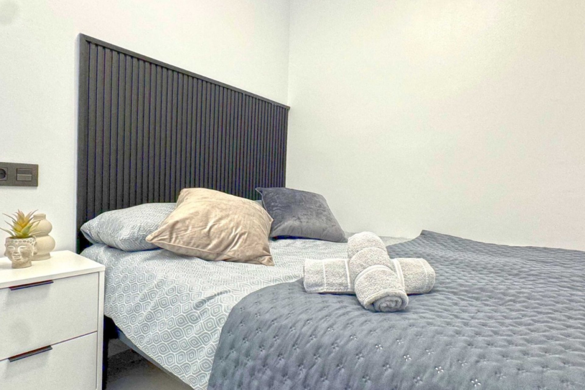 Resale - Apartment / flat - Torrevieja - Torrelamata - La Mata