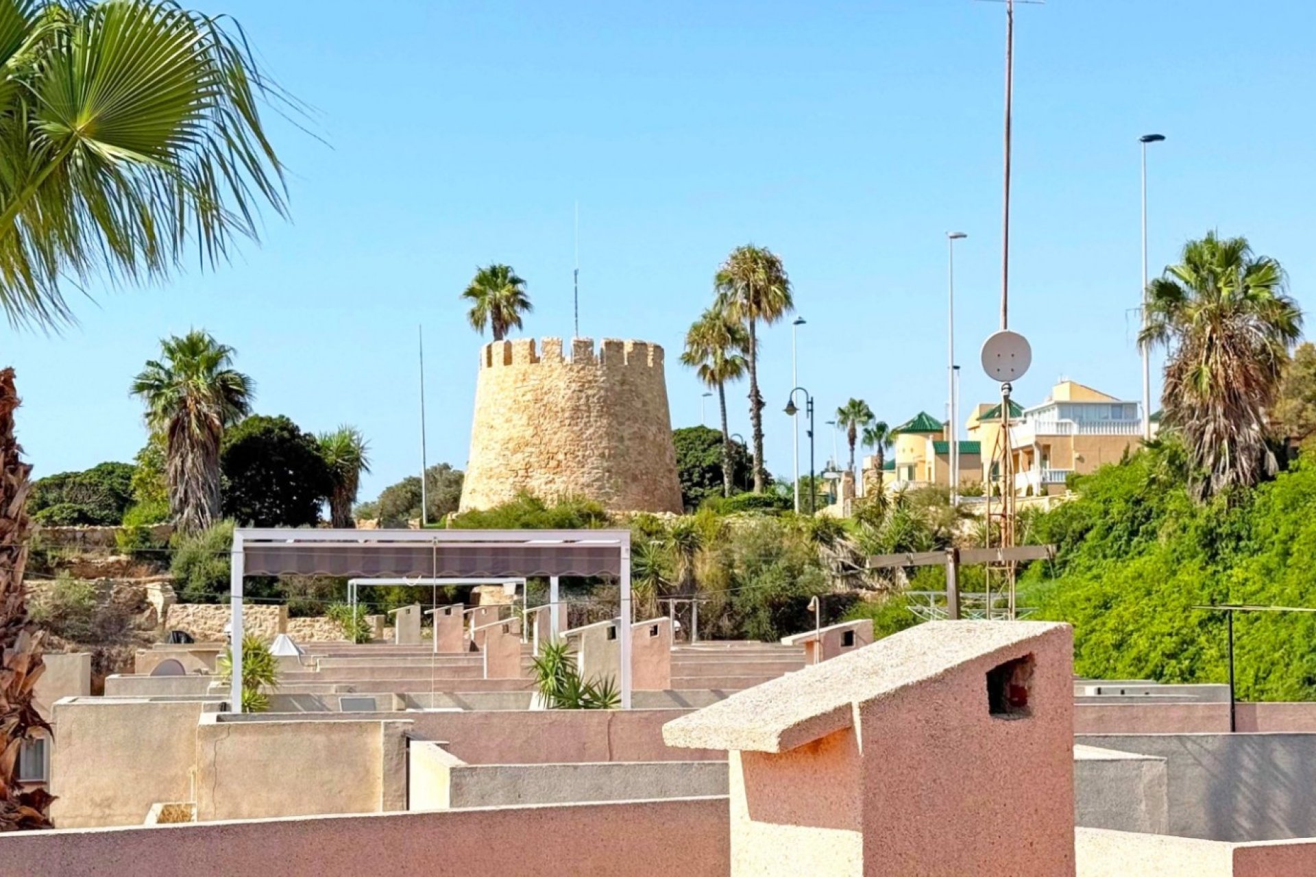 Resale - Apartment / flat - Torrevieja - Torrelamata - La Mata
