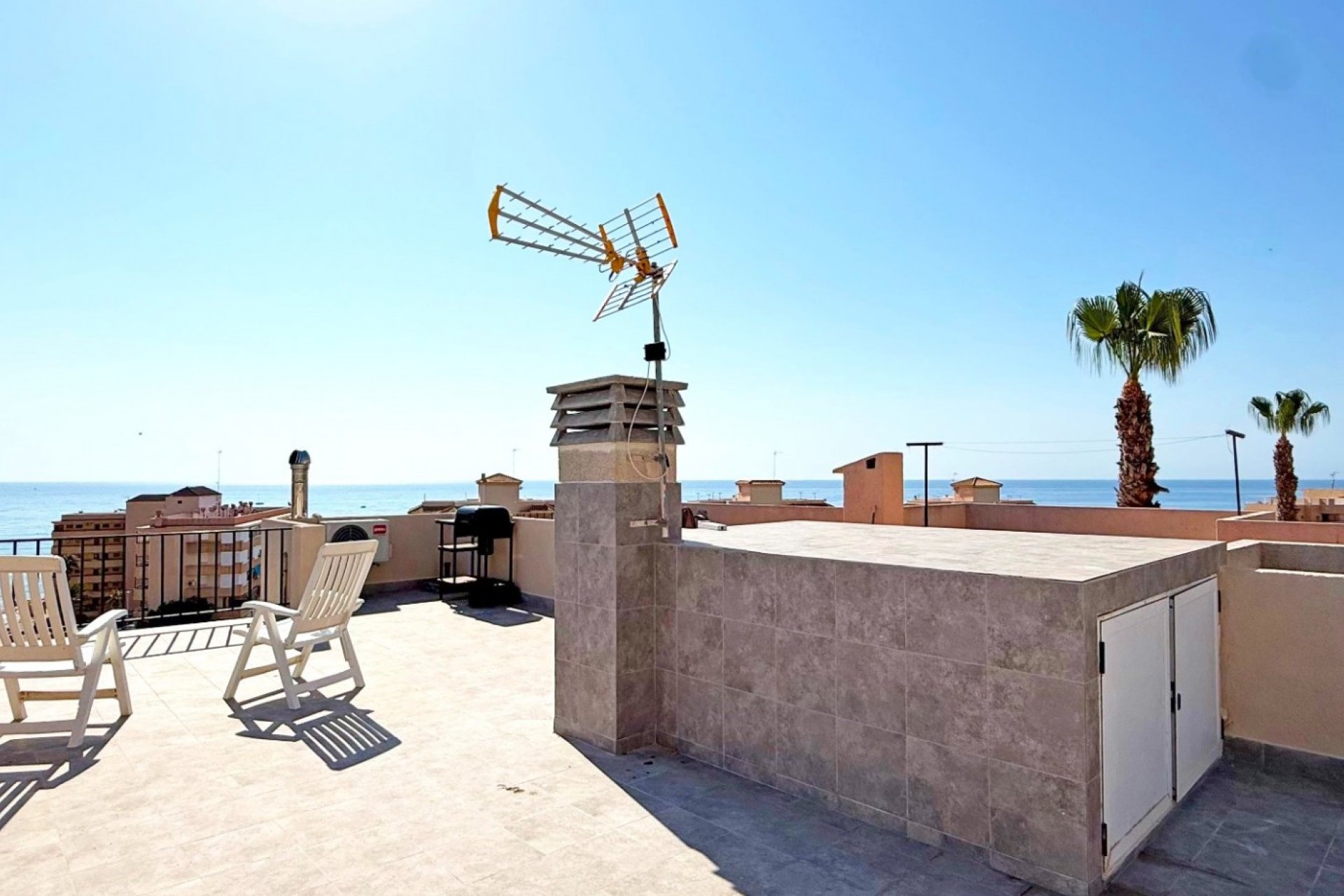 Resale - Apartment / flat - Torrevieja - Torrelamata - La Mata