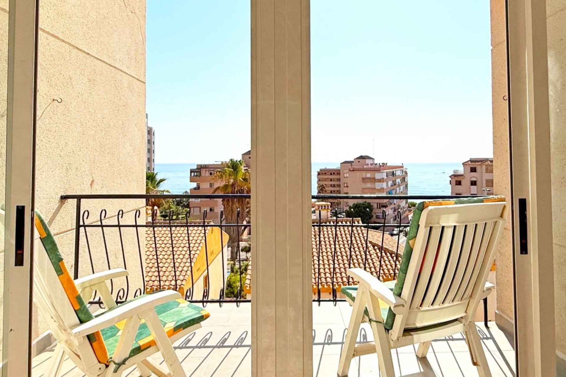 Resale - Apartment / flat - Torrevieja - Torrelamata - La Mata