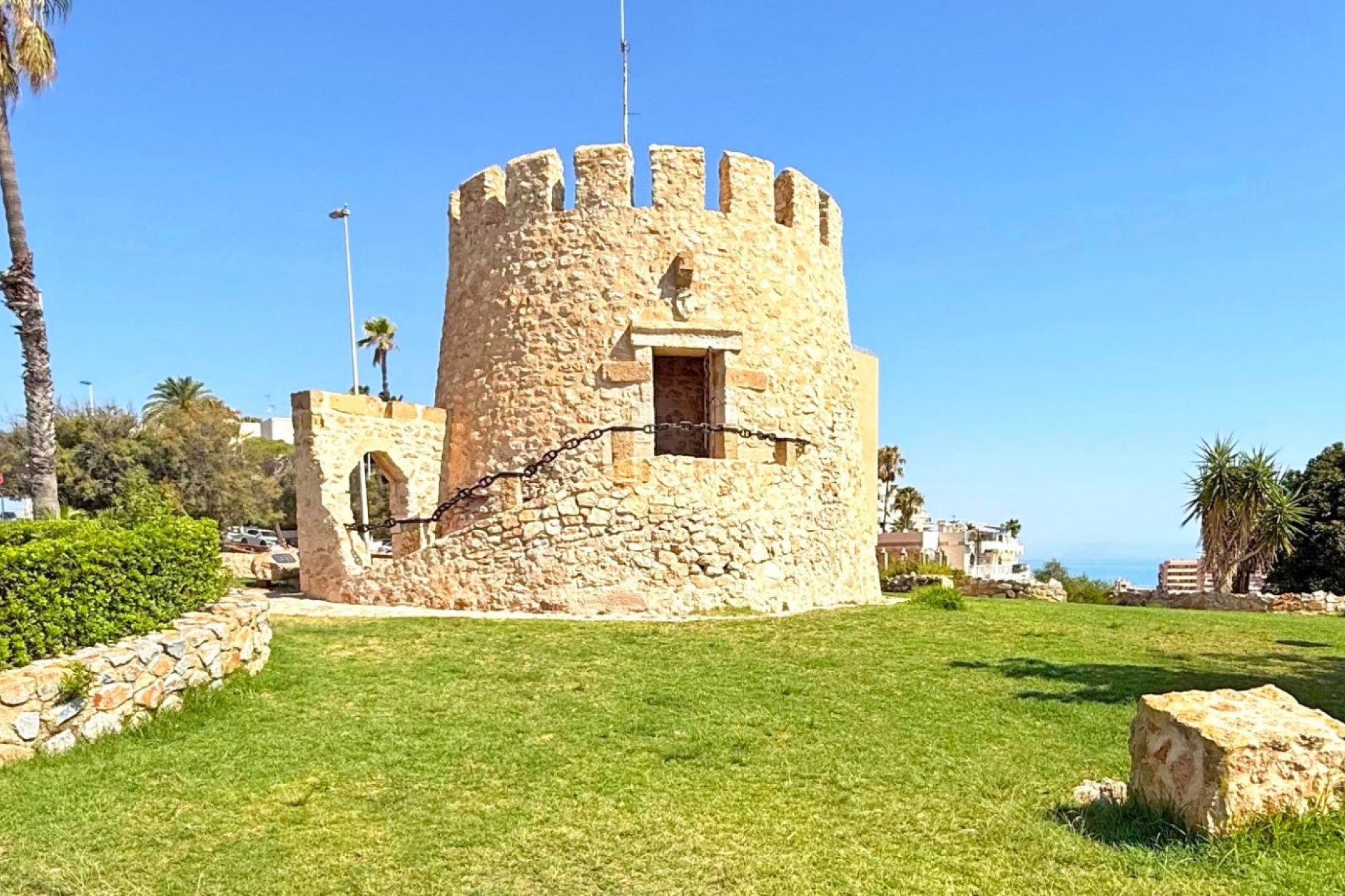Resale - Apartment / flat - Torrevieja - Torrelamata - La Mata