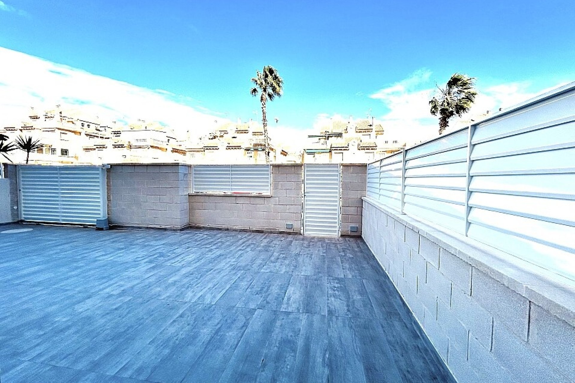 Resale - Apartment / flat - Torrevieja - Torrelamata