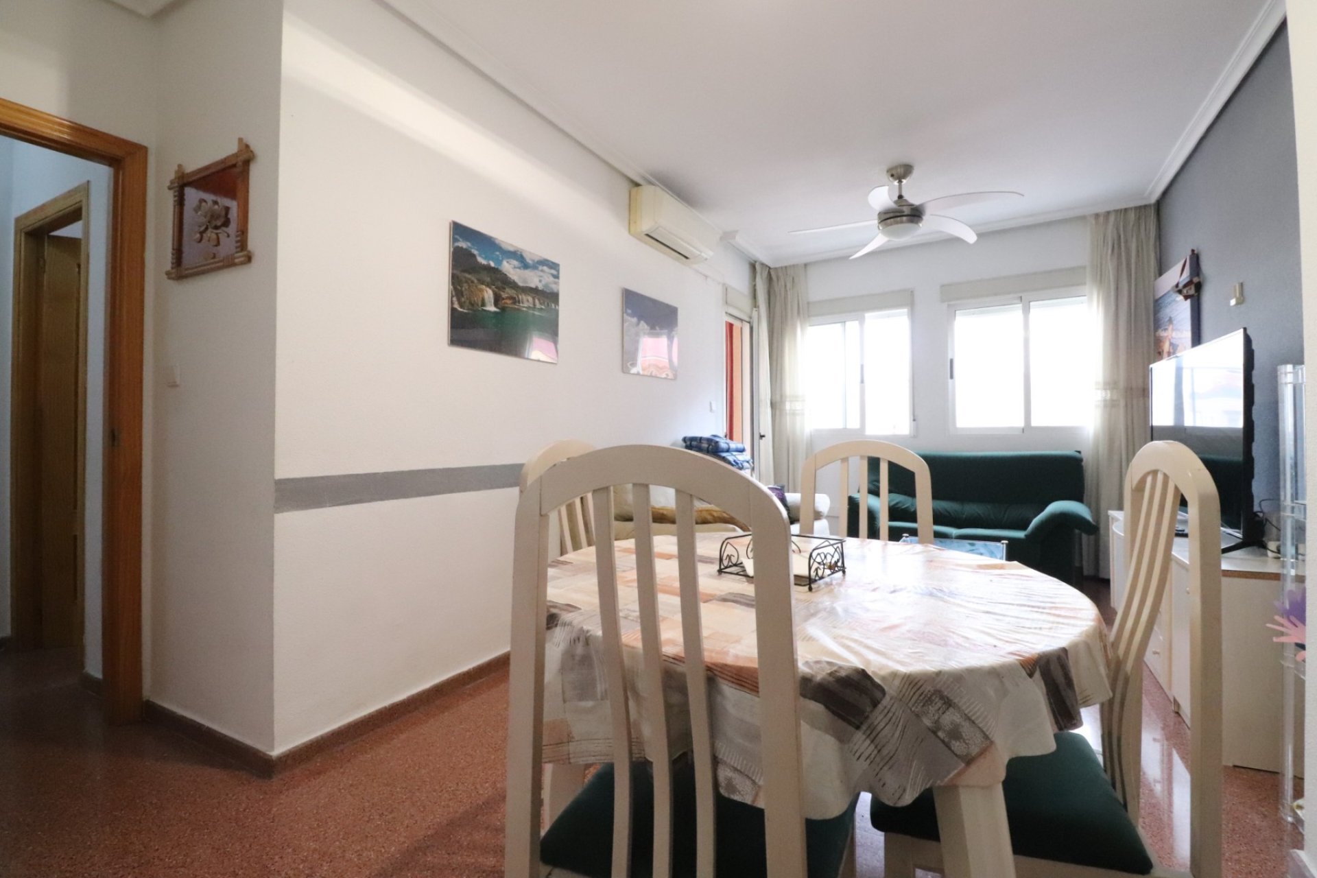 Resale - Apartment / flat - Torrevieja - Torrevieja - Centre