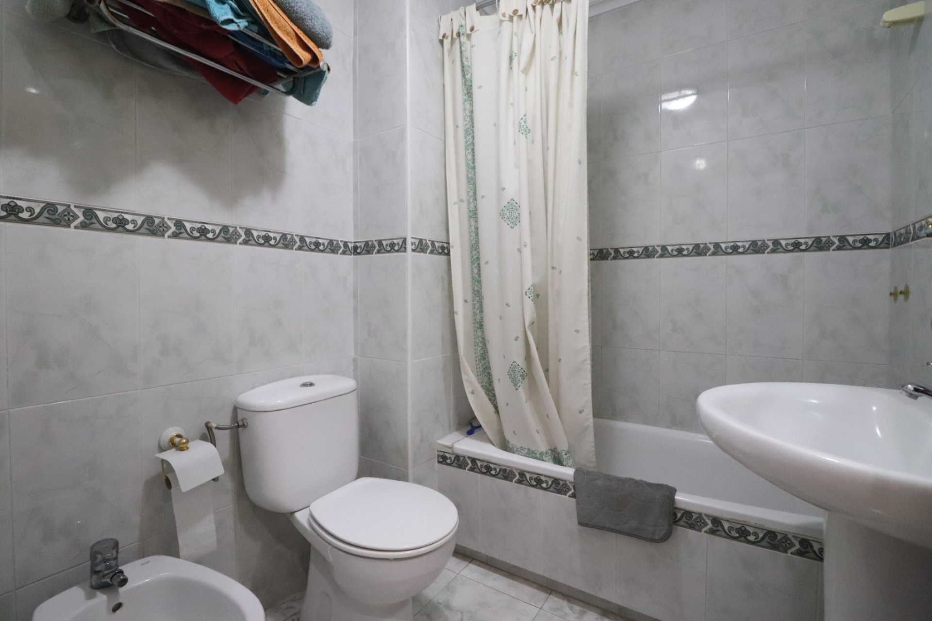 Resale - Apartment / flat - Torrevieja - Torrevieja - Centre