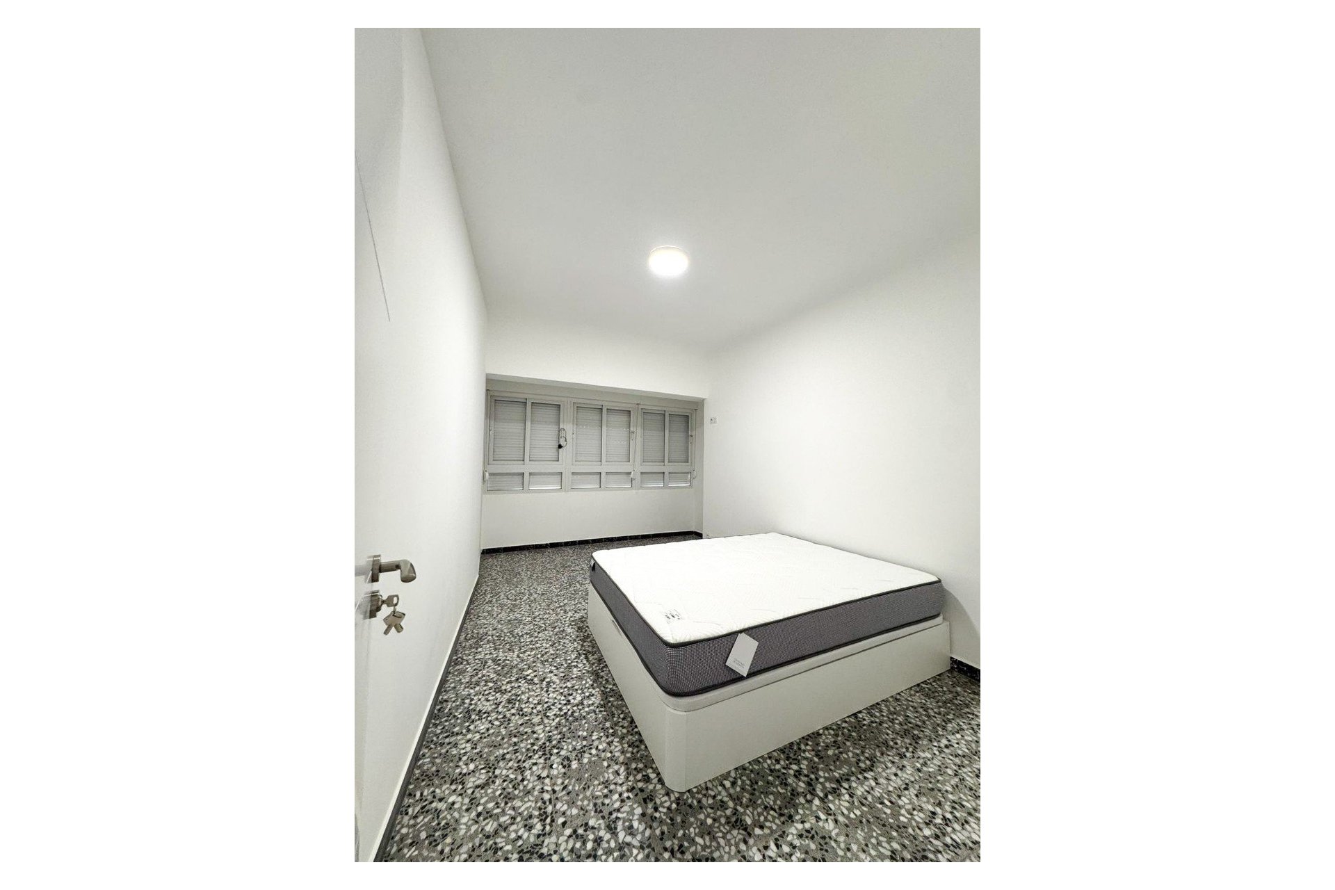 Resale - Apartment / flat - Torrevieja - Torrevieja Centro