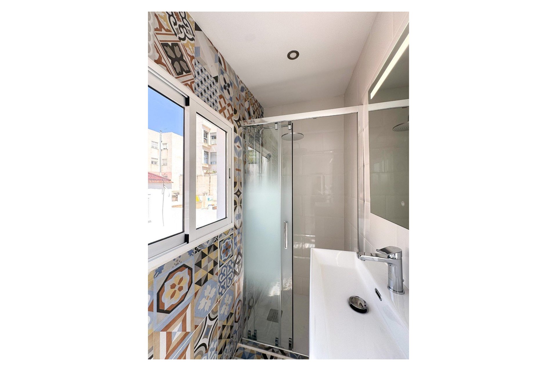 Resale - Apartment / flat - Torrevieja - Torrevieja Centro
