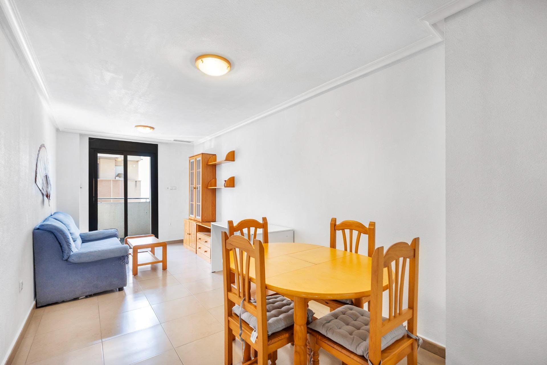 Resale - Apartment / flat - Torrevieja - torrevieja