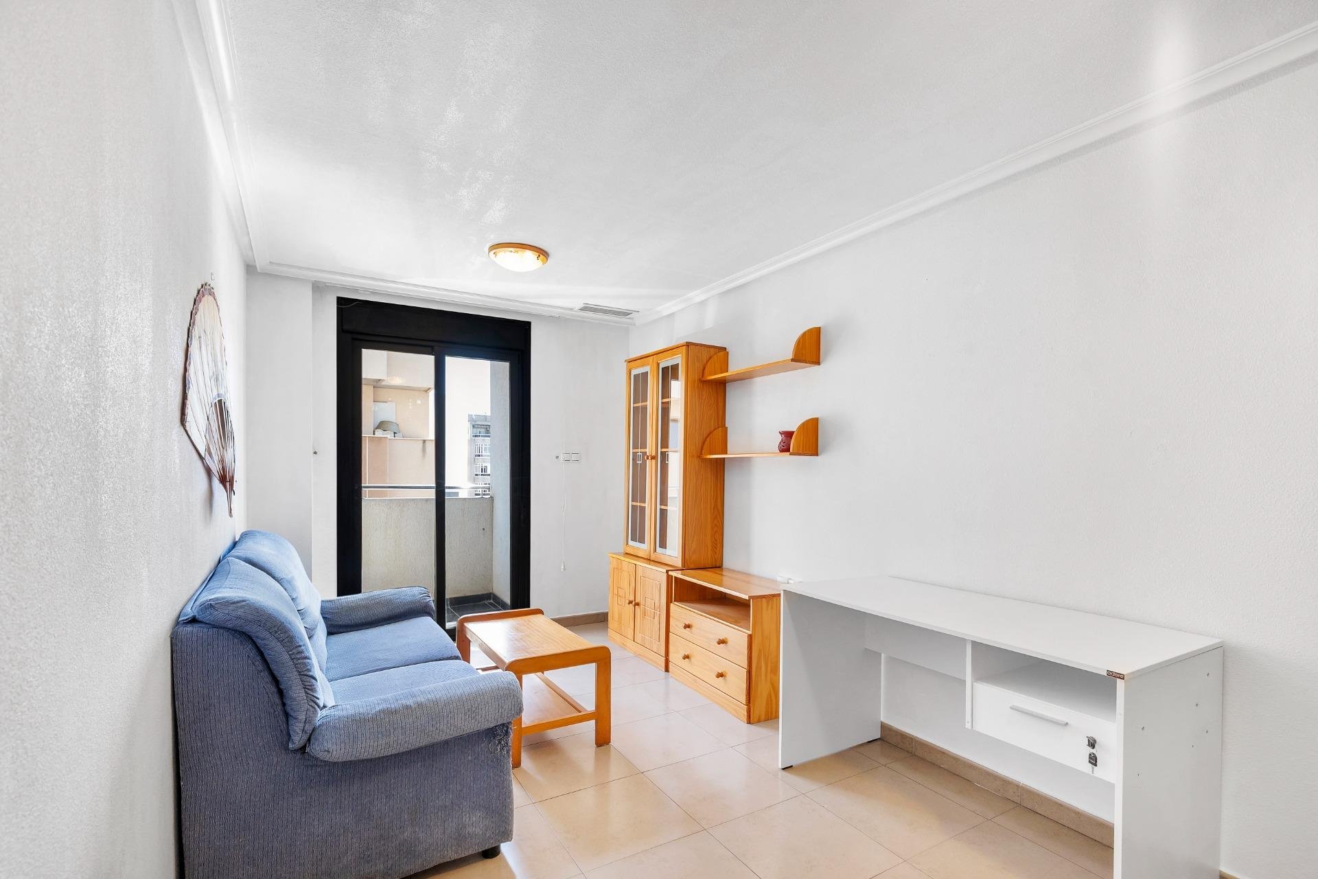 Resale - Apartment / flat - Torrevieja - torrevieja