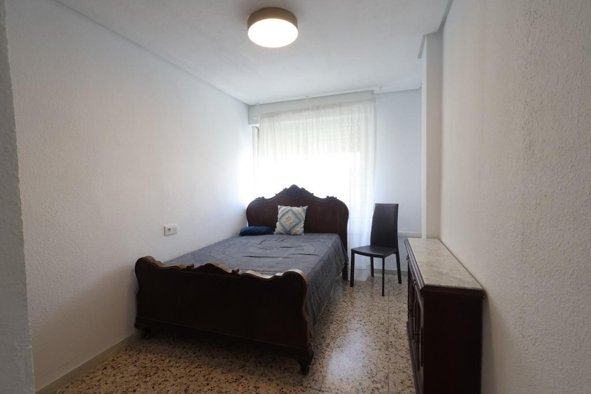 Resale - Apartment / flat - Torrevieja - torrevieja