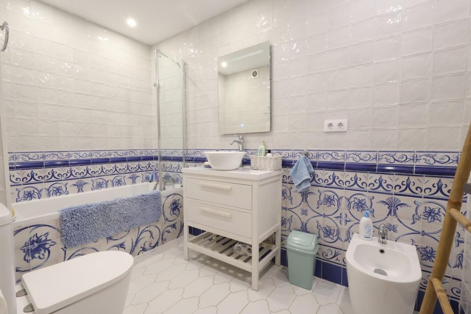 Resale - Apartment / flat - Torrevieja - torrevieja
