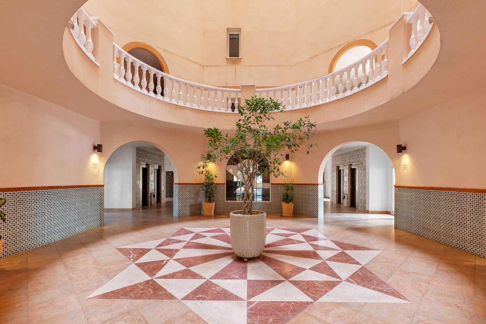 Resale - Apartment / flat - Torrevieja - Urb. Rosaleda