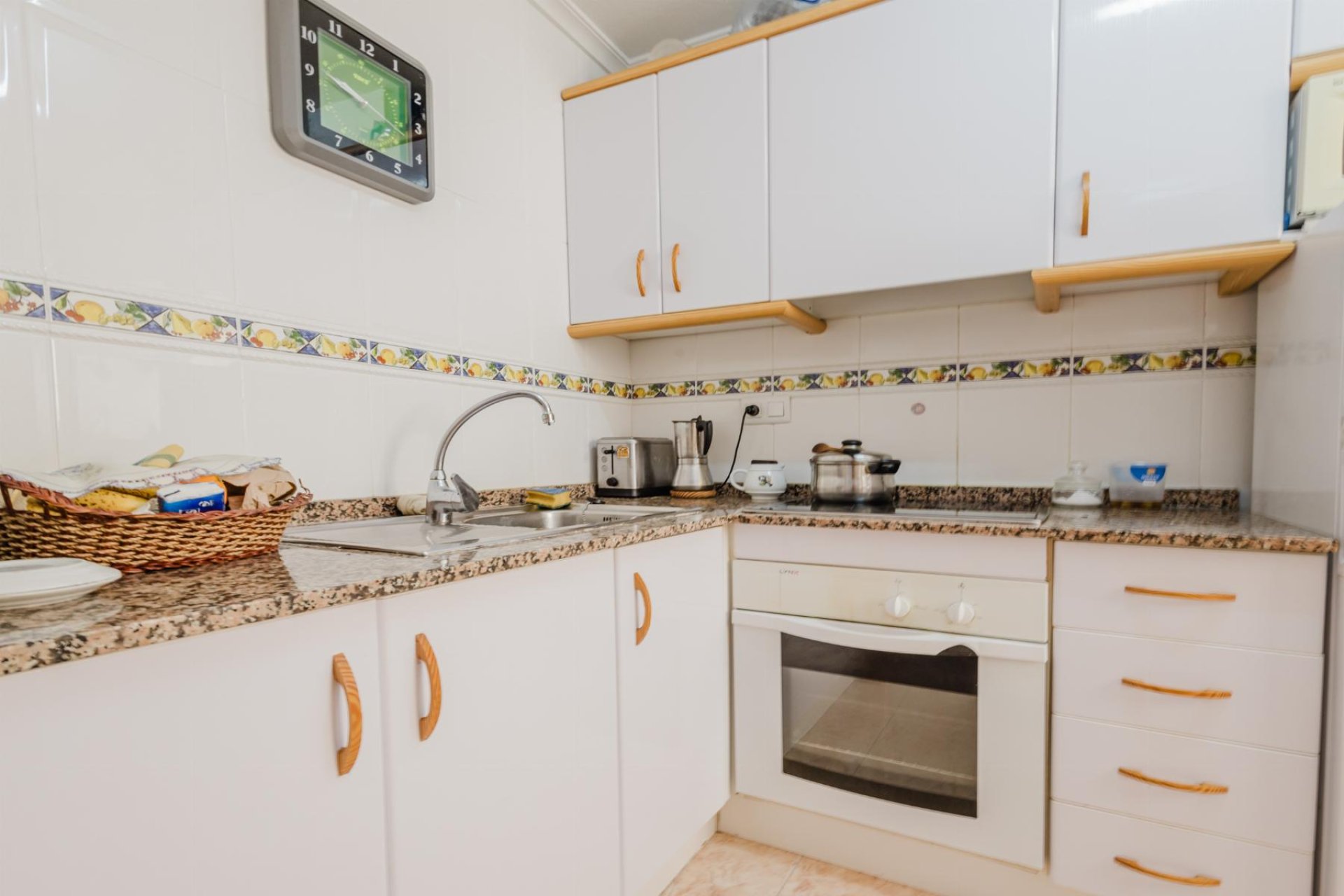 Resale - Apartment / flat - Torrevieja - Villa Madrid