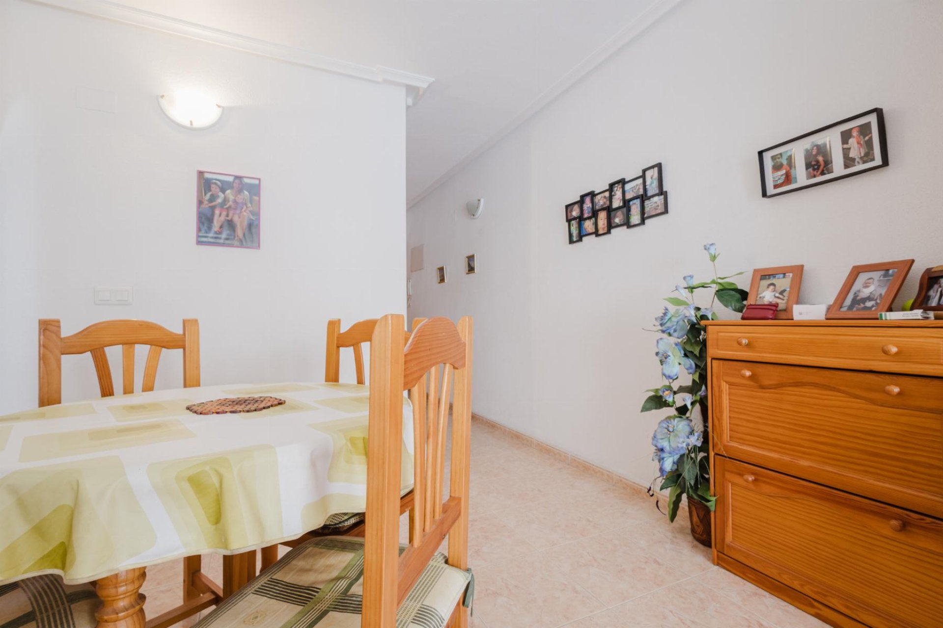 Resale - Apartment / flat - Torrevieja - Villa Madrid