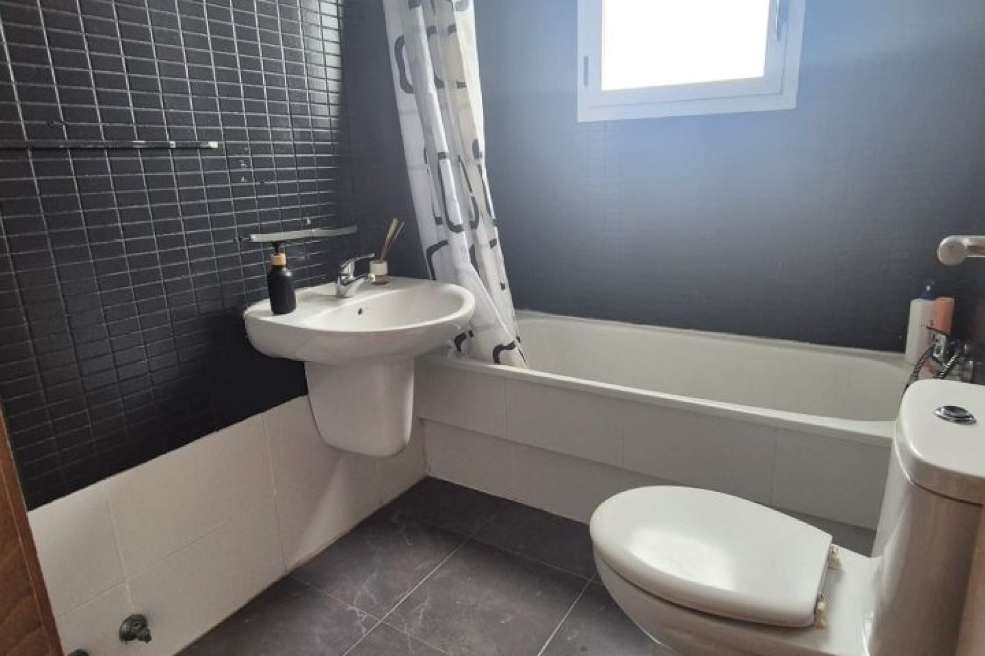 Resale - Apartment / flat - Torrevieja