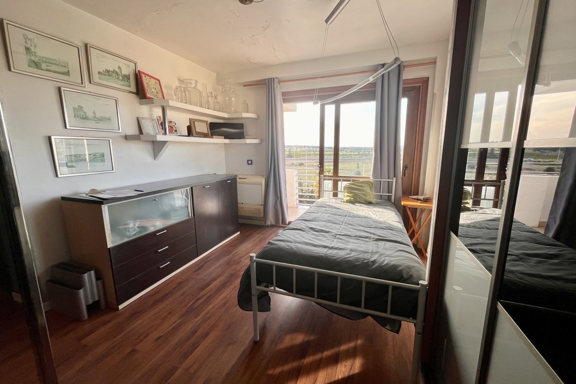 Resale - Apartment / flat - Torrevieja