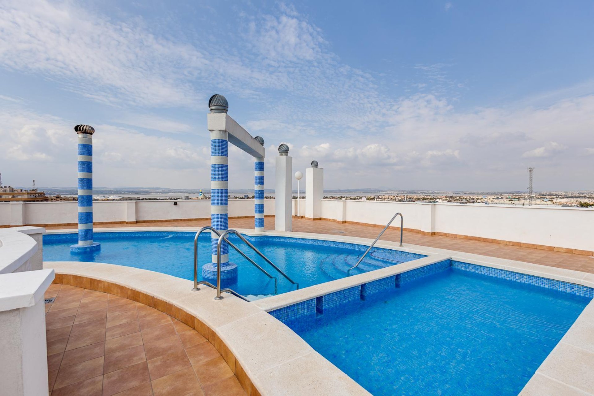 Resale - Apartment / flat - Torrevieja
