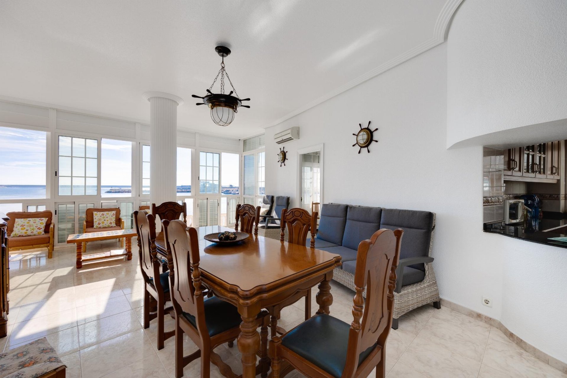 Resale - Apartment / flat - Torrevieja