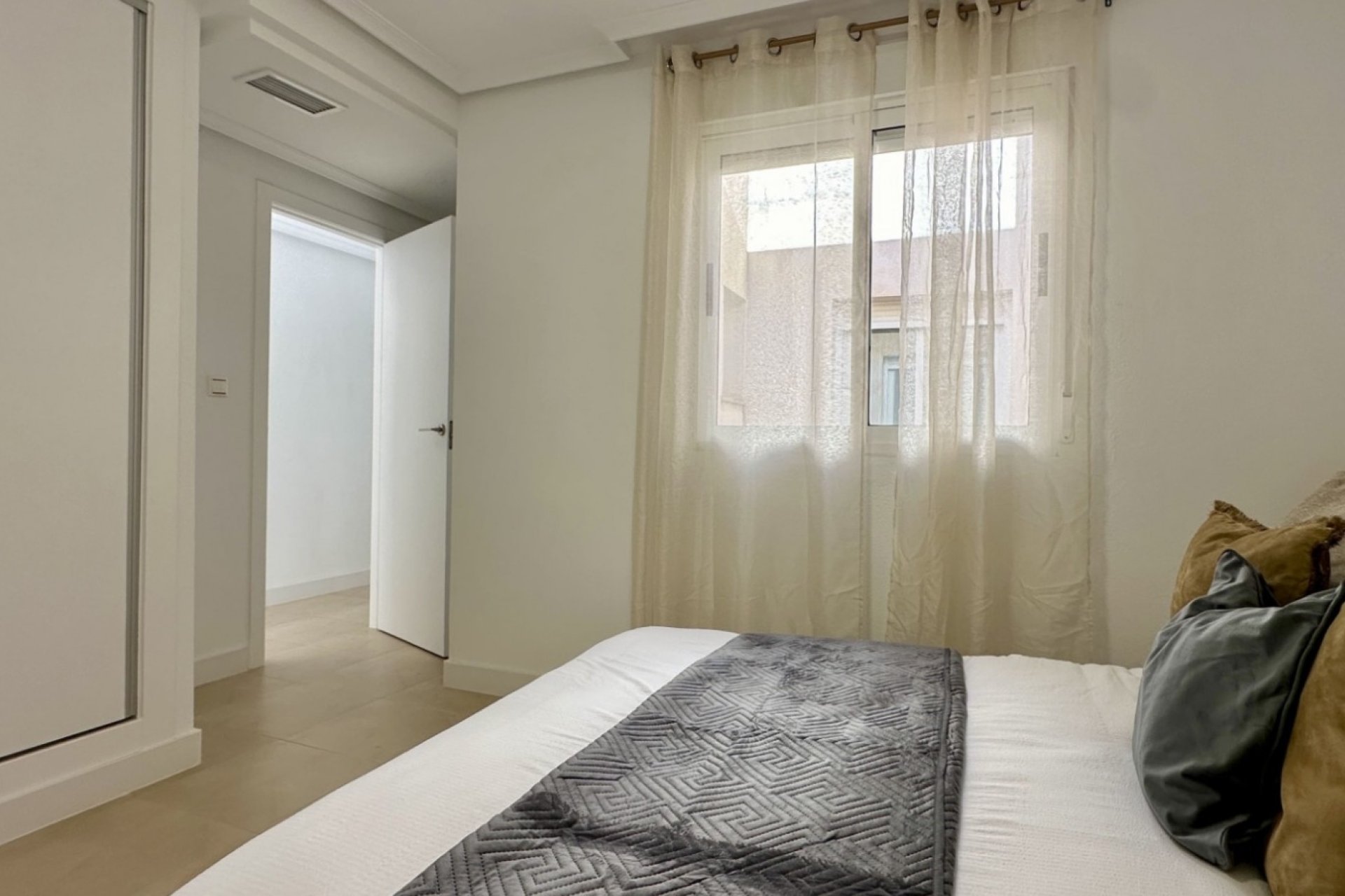 Resale - Apartment / flat - Torrevieja