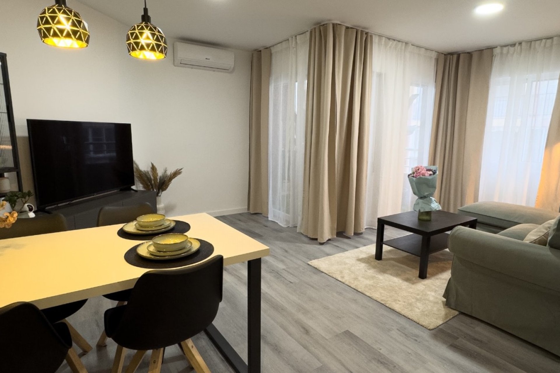 Resale - Apartment / flat - Torrevieja