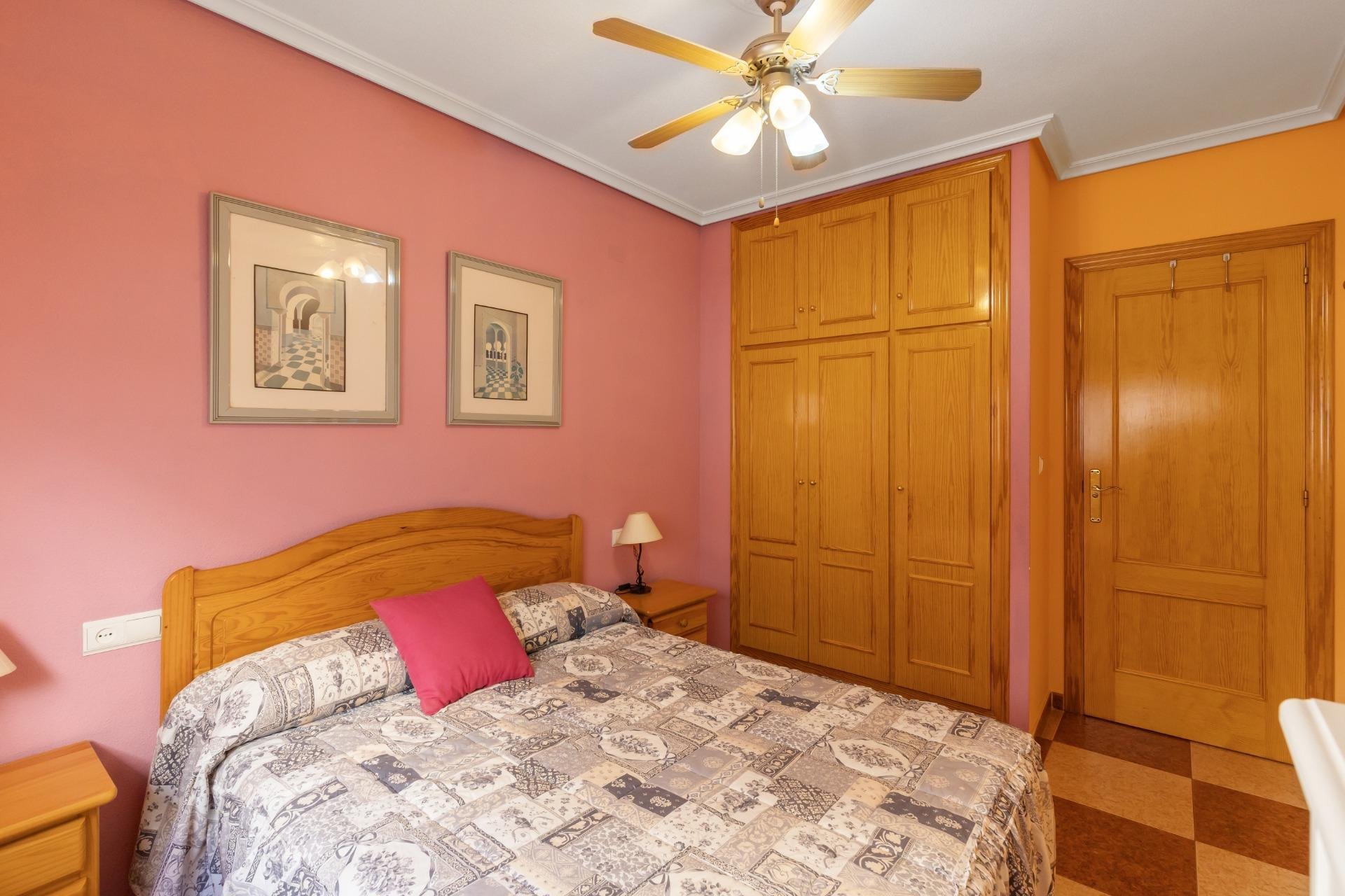 Resale - Apartment / flat - Torrevieja