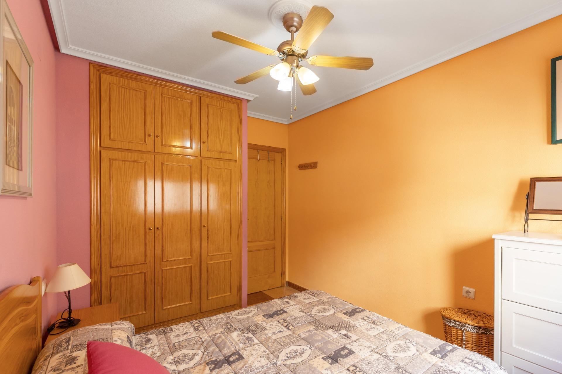 Resale - Apartment / flat - Torrevieja