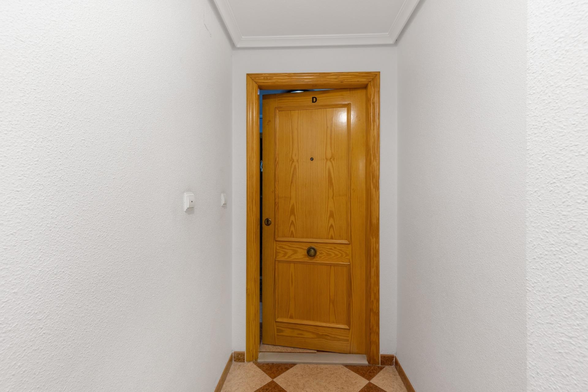 Resale - Apartment / flat - Torrevieja