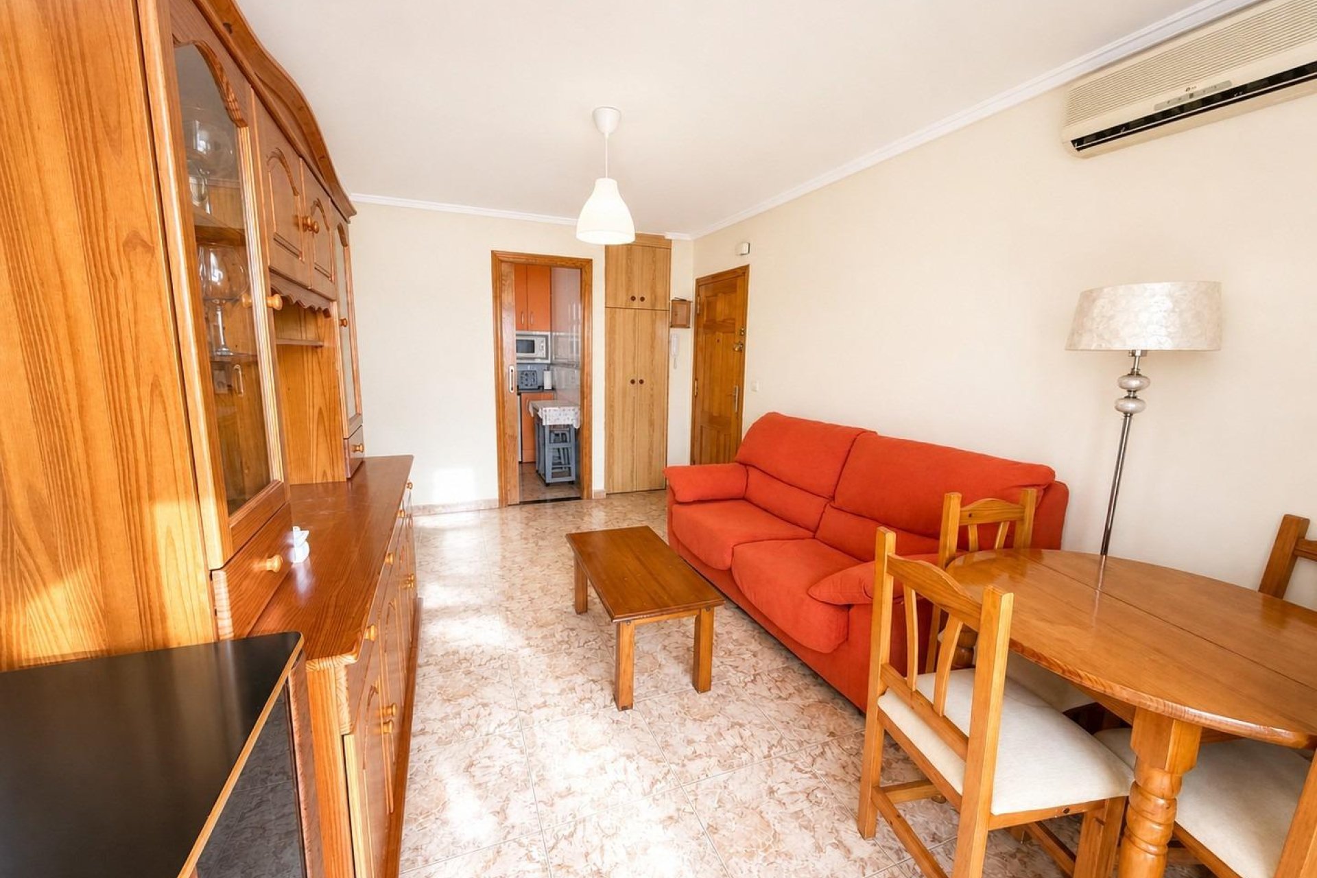 Resale - Apartment / flat - Torrevieja