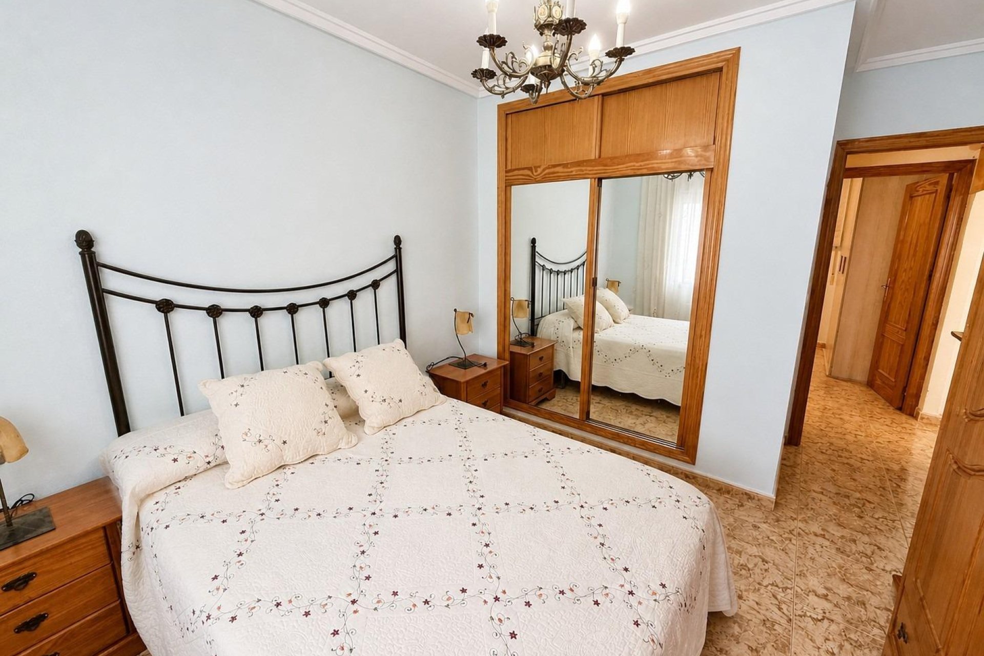 Resale - Apartment / flat - Torrevieja