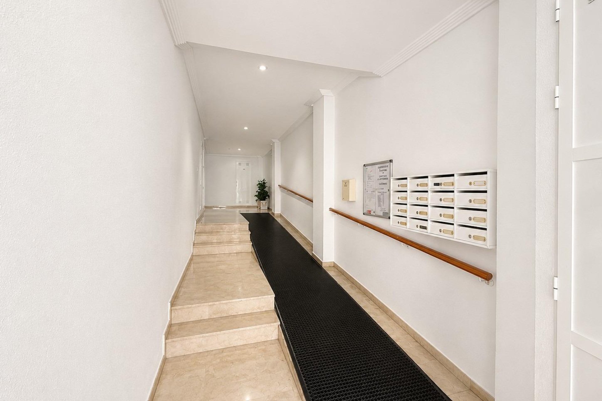 Resale - Apartment / flat - Torrevieja