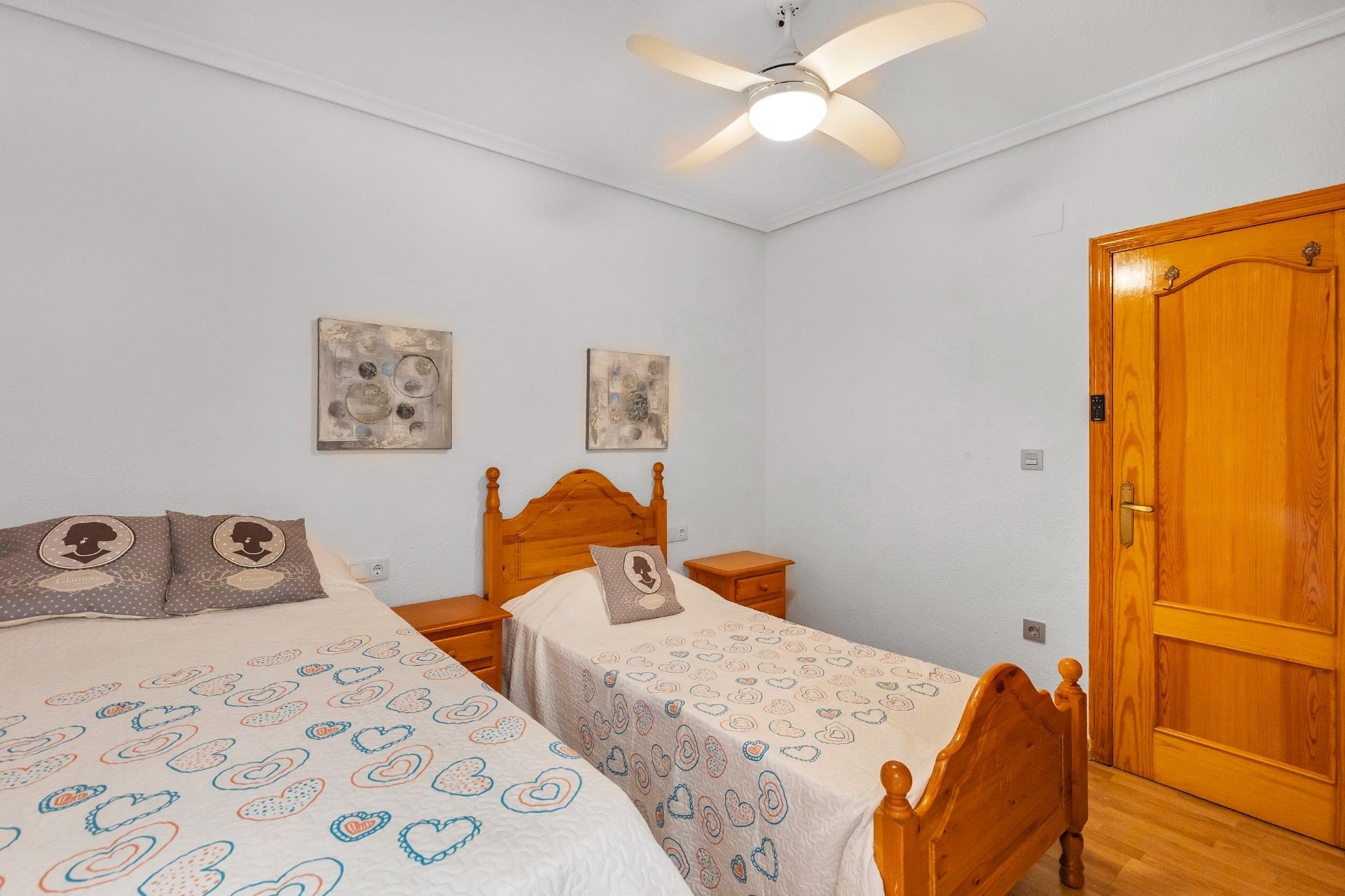 Resale - Apartment / flat - Torrevieja