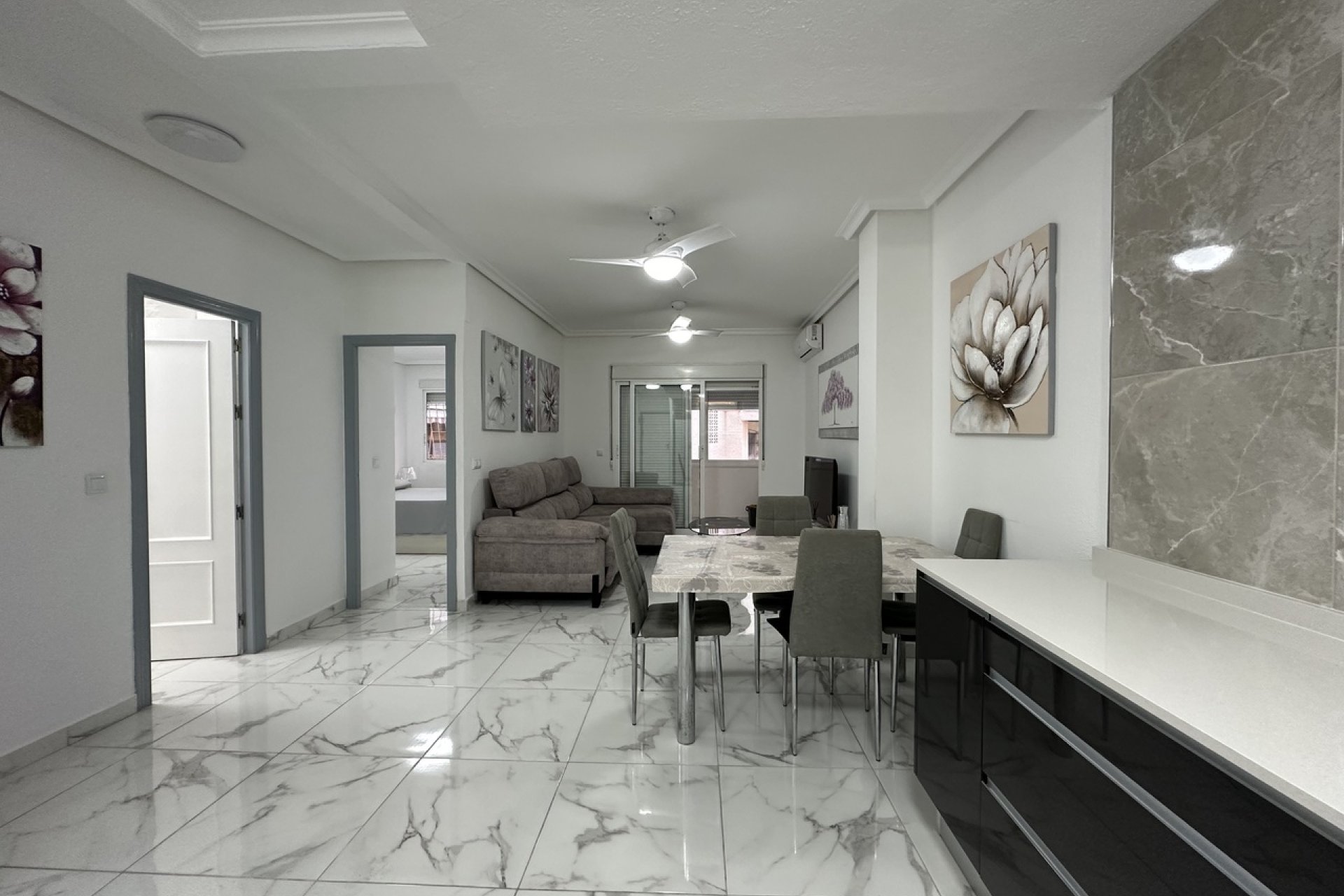 Resale - Apartment / flat - Torrevieja