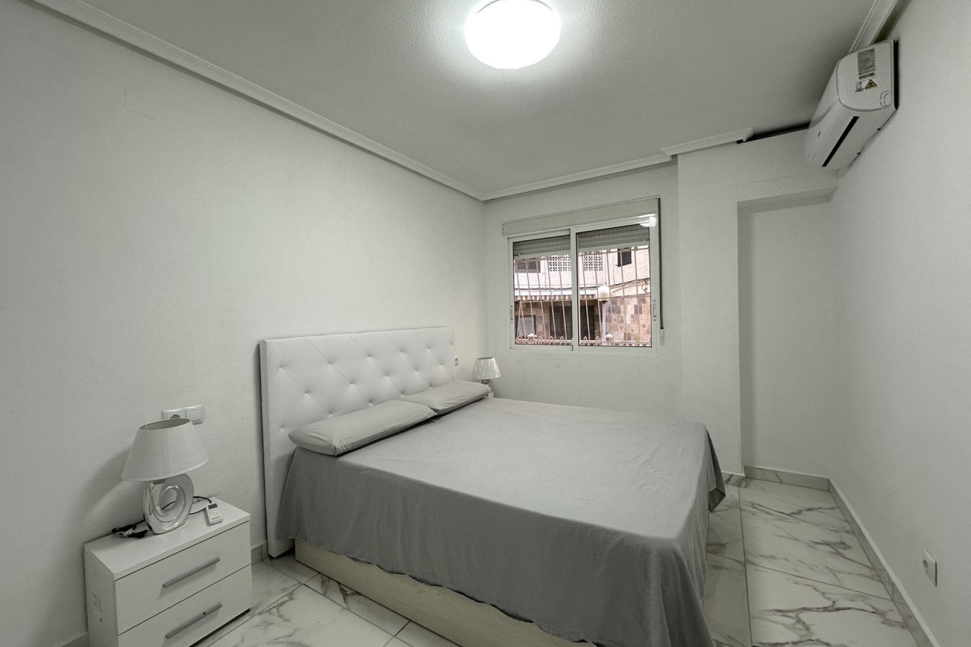 Resale - Apartment / flat - Torrevieja