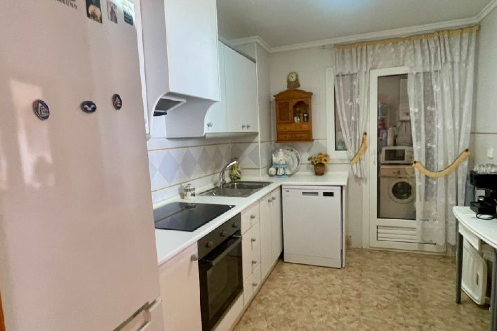 Resale - Apartment / flat - Torrevieja