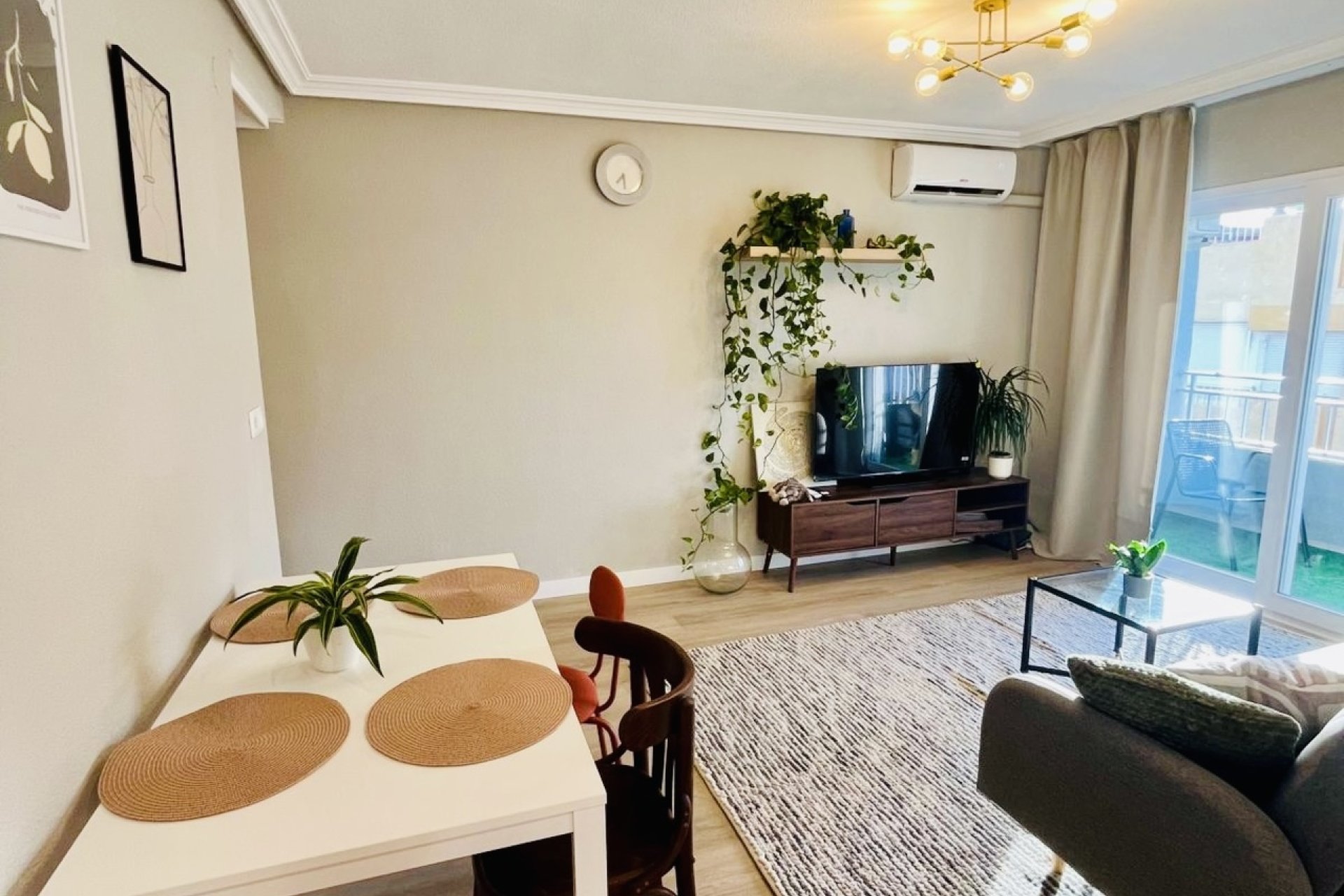 Resale - Apartment / flat - Torrevieja