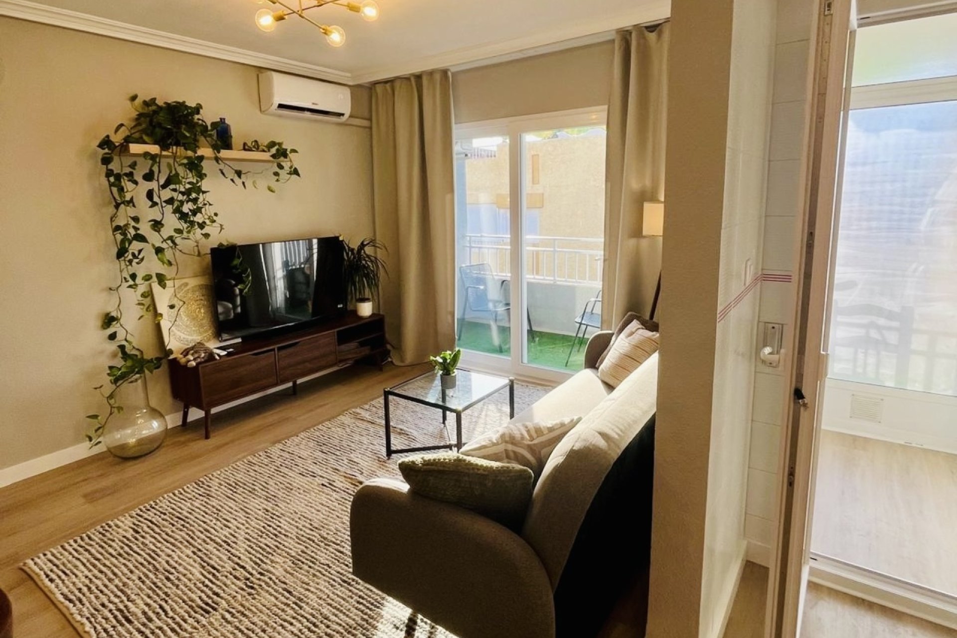 Resale - Apartment / flat - Torrevieja