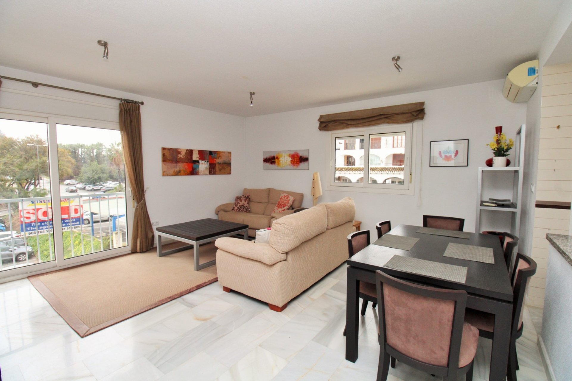 Resale - Apartment / flat - Villamartin - Villamartín