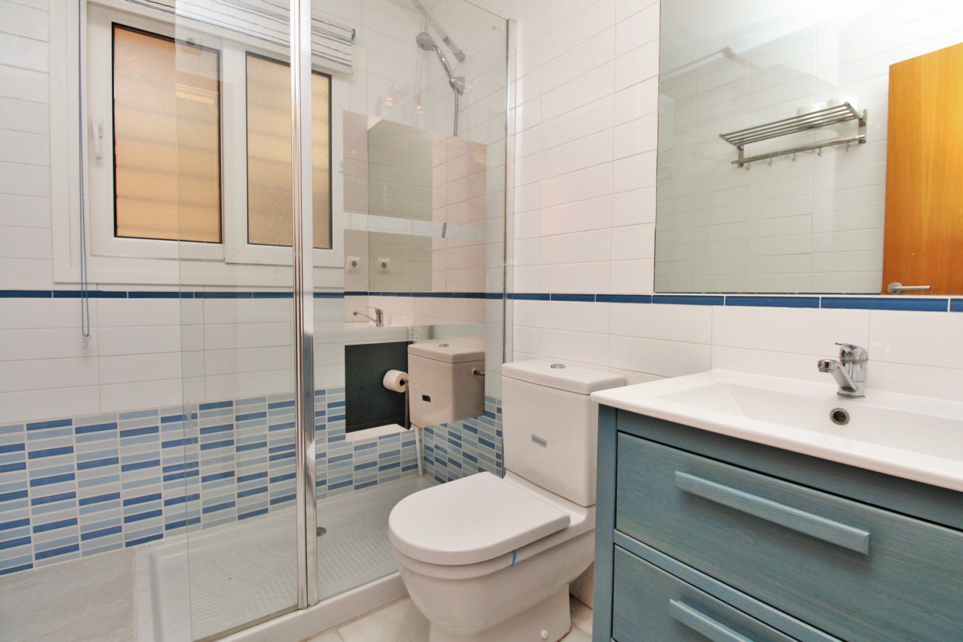Resale - Apartment / flat - Villamartin - Villamartín