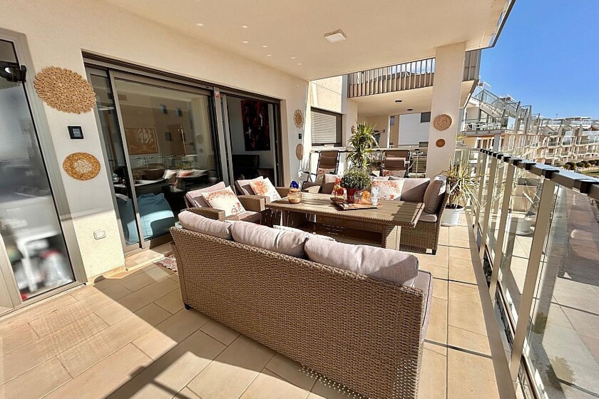 Resale - Apartment / flat - Villamartin