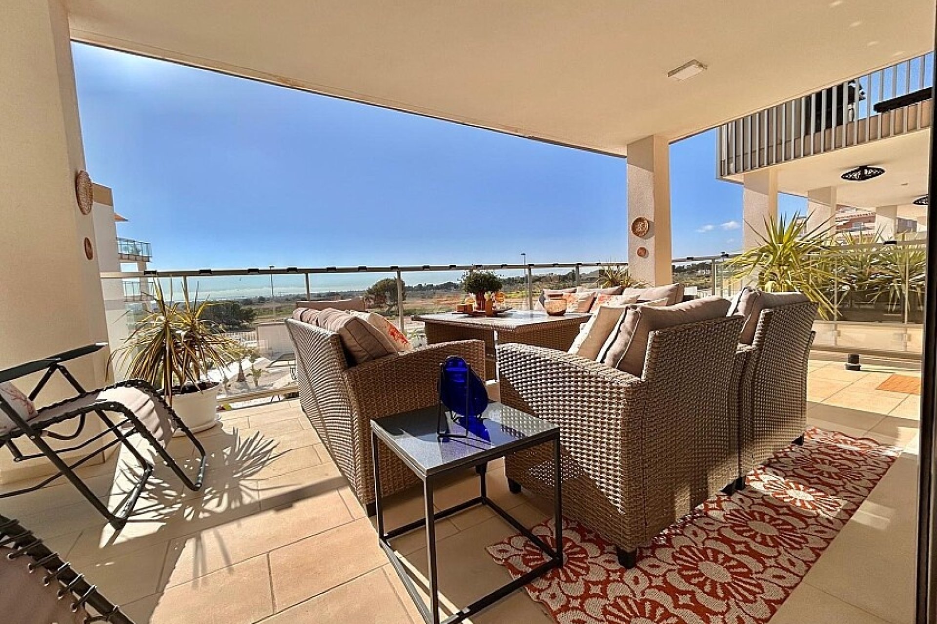 Resale - Apartment / flat - Villamartin