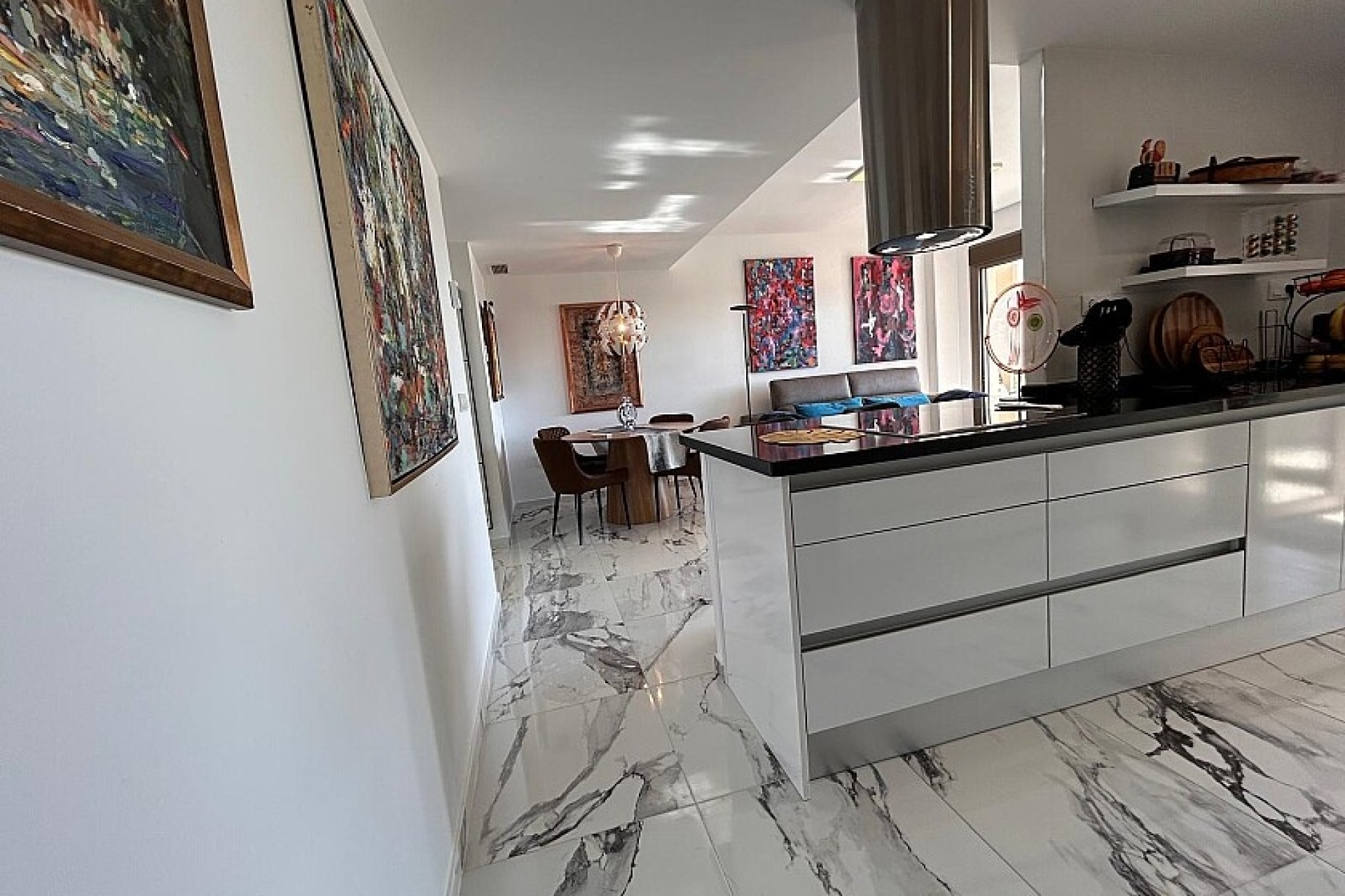 Resale - Apartment / flat - Villamartin