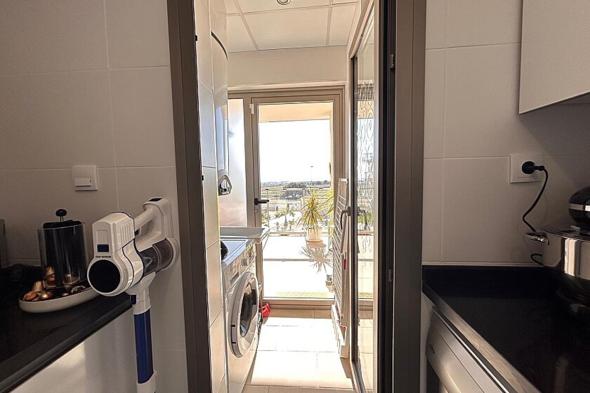 Resale - Apartment / flat - Villamartin