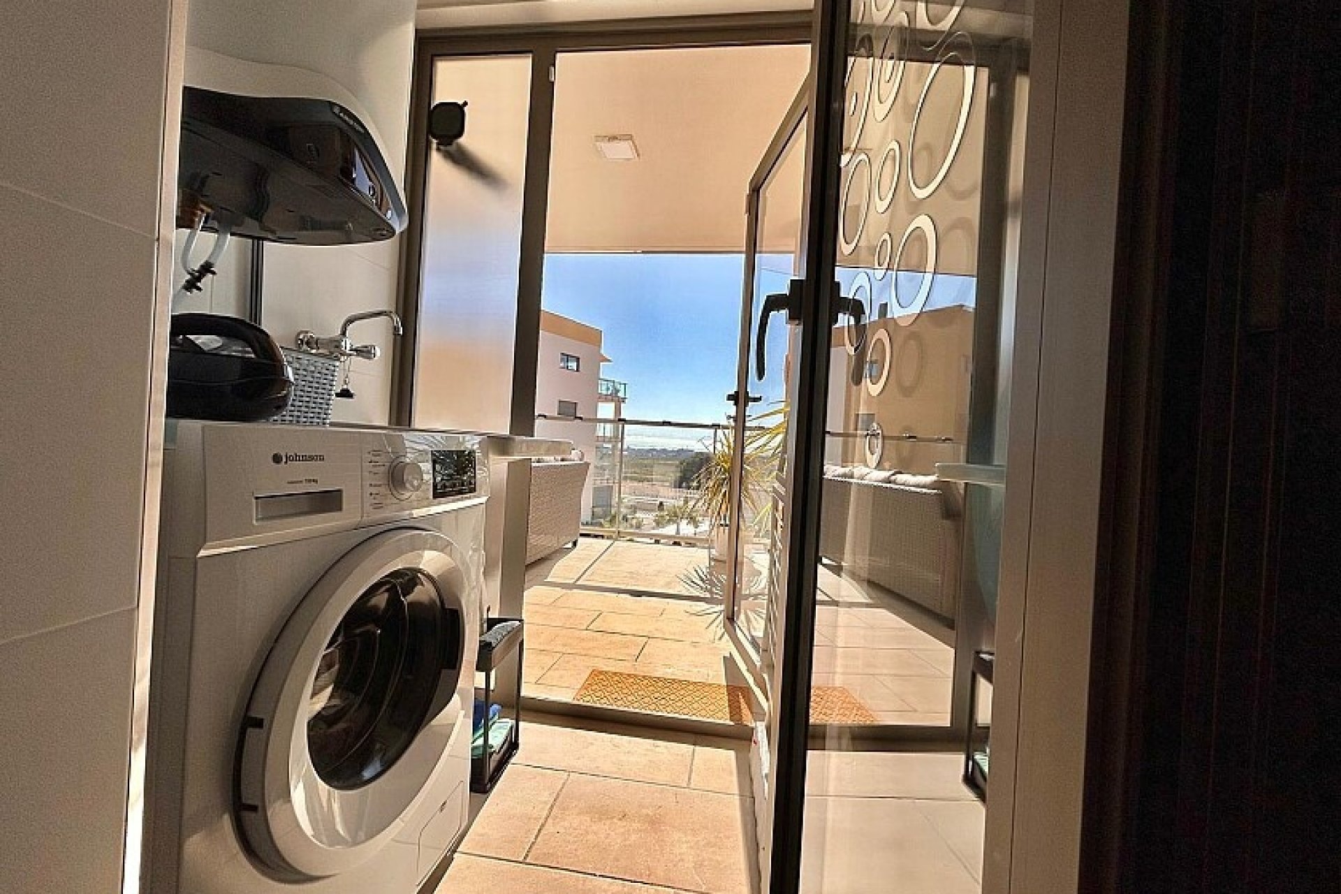 Resale - Apartment / flat - Villamartin