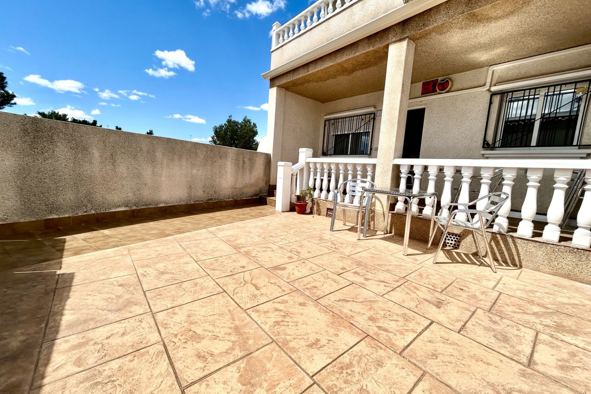 Resale - Apartment / flat - Villamartin