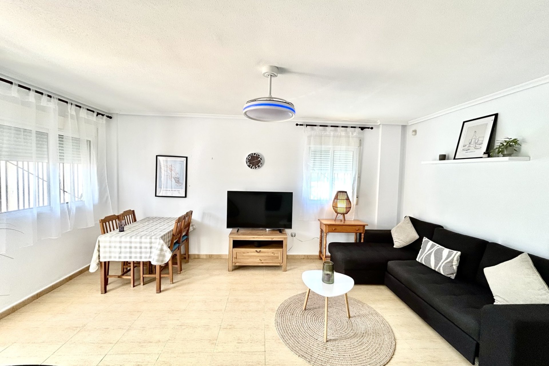 Resale - Apartment / flat - Villamartin