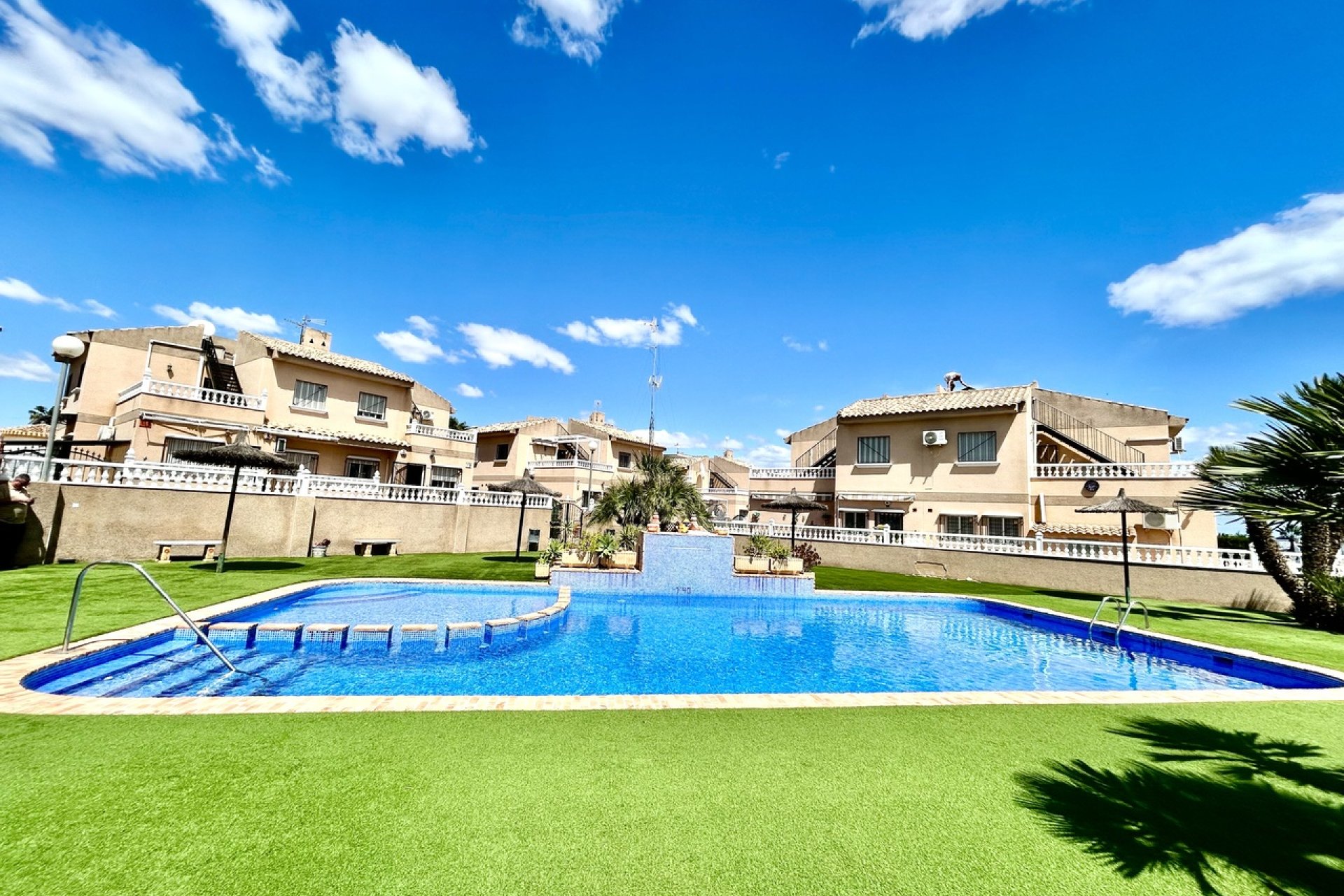 Resale - Apartment / flat - Villamartin