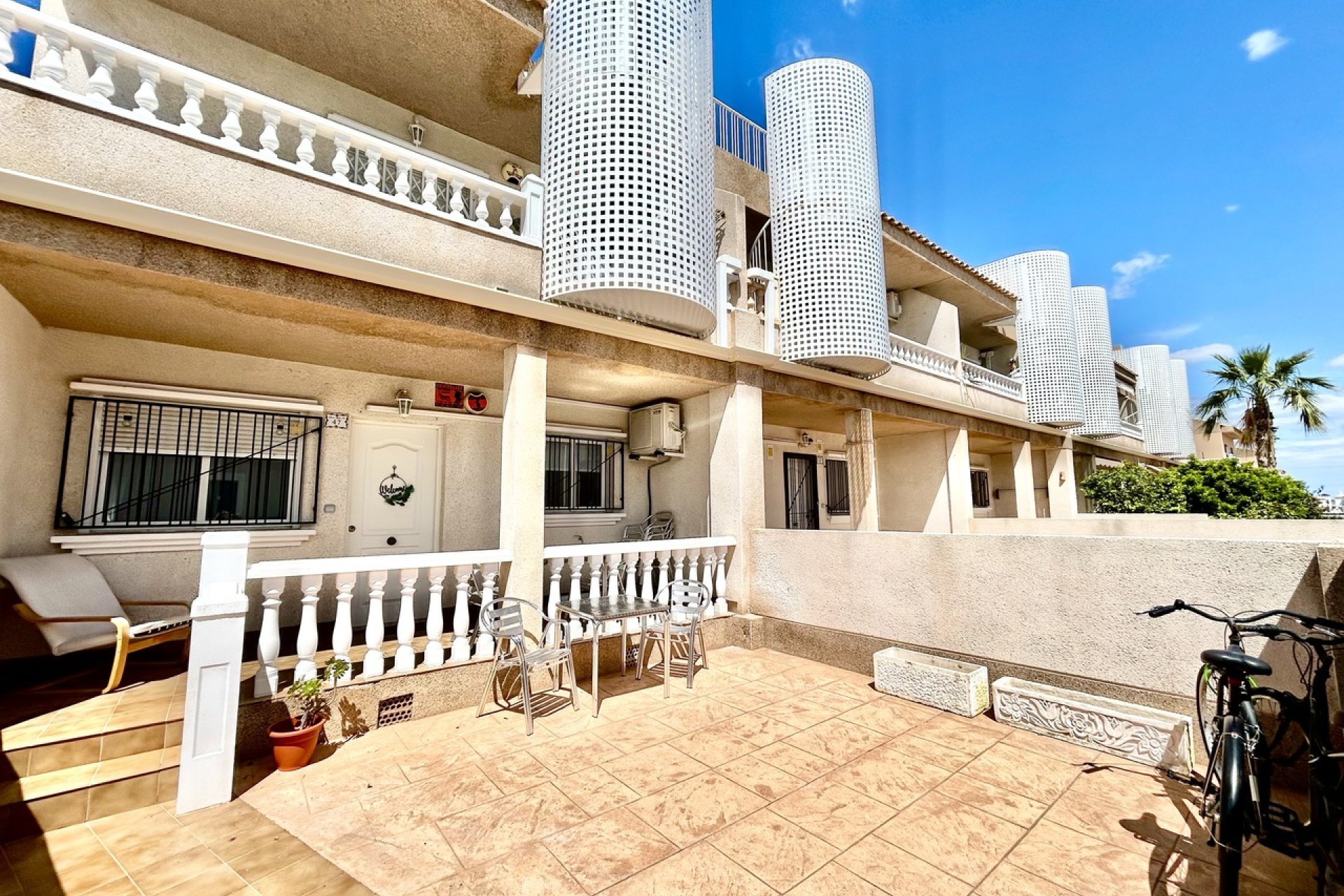 Resale - Apartment / flat - Villamartin